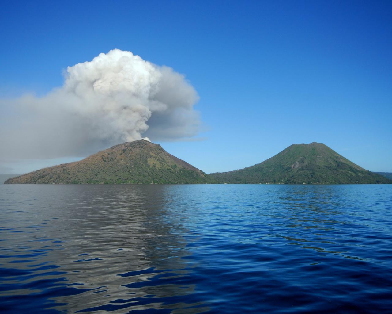 Вулкан, остров, извержение 1280x1024