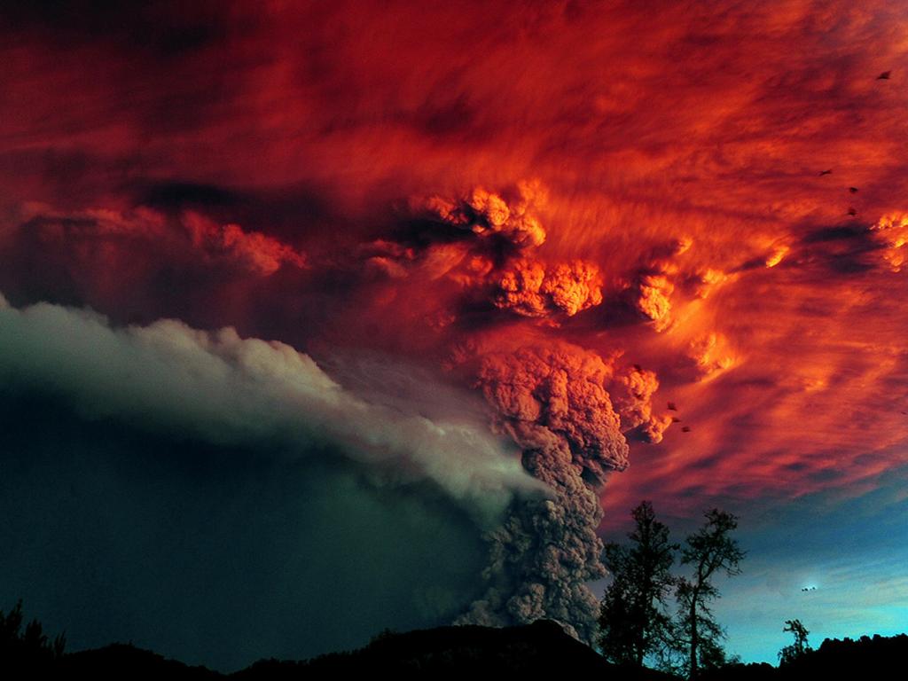 Вулкан, извержение, пепел 1024x768